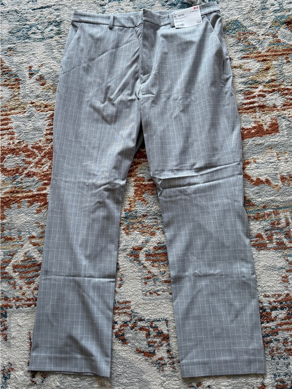 Uniqlo Gray Windowpane Ankle Pants